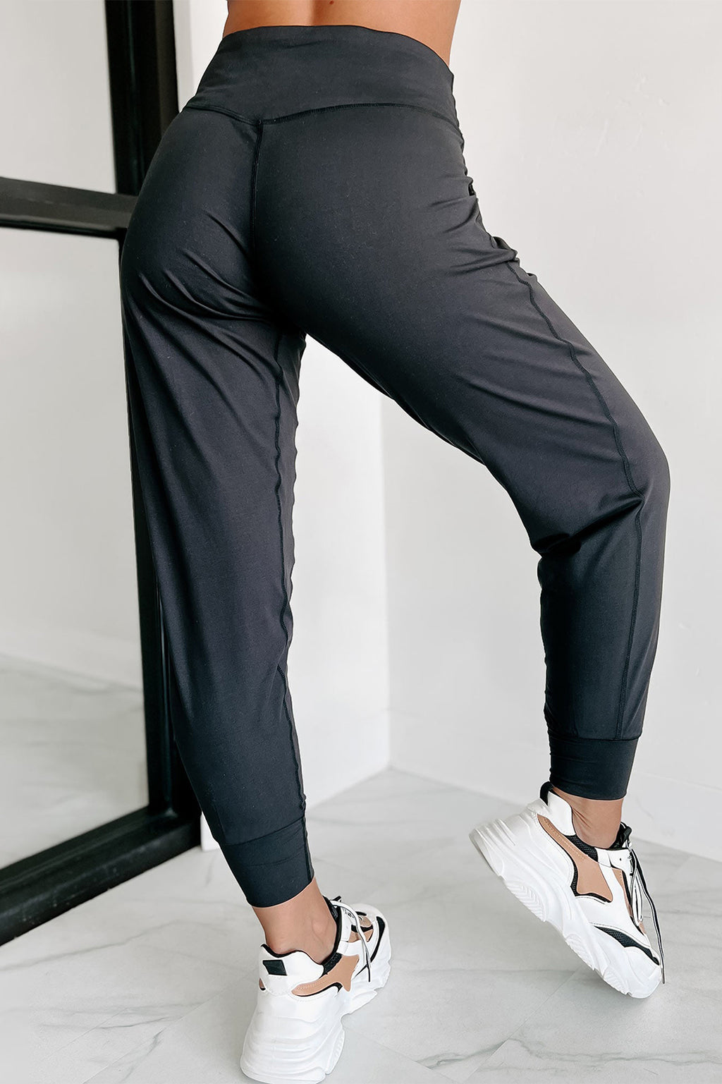 Black Exposed Seam High Waist Pocketed Joggers - Ballimart
