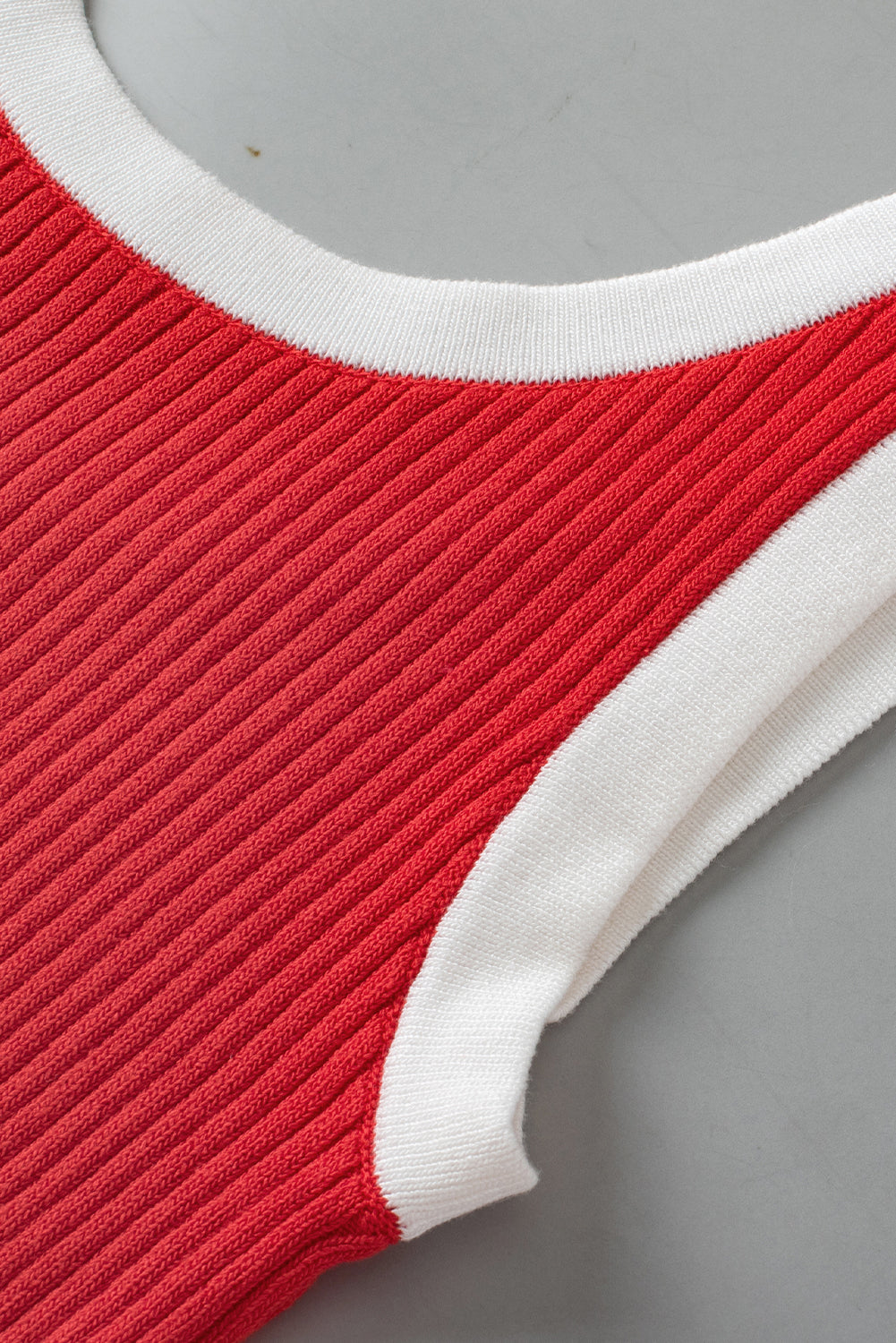 Fiery Red Colorblock Edge Ribbed Knit U Neck Tank Top - Ballimart